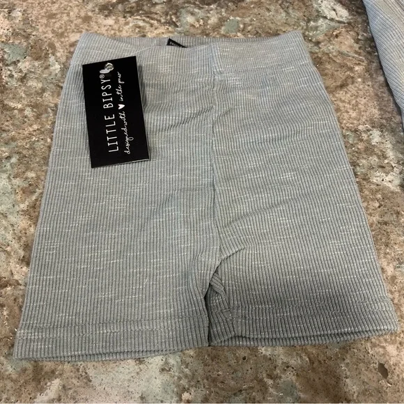 Little Bipsy Ribbed Tank & Biker Short Set 6-12M NWT - Picture 6 of 10